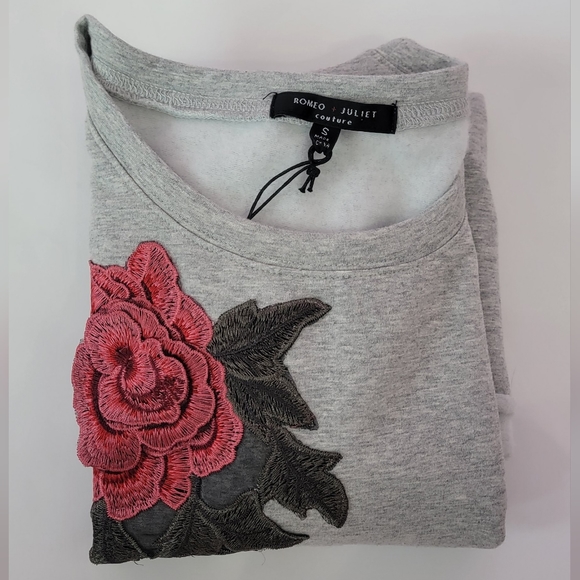 ROMEO&JULIET COUTURE SWEATSHIRT/ S. - Picture 10 of 10